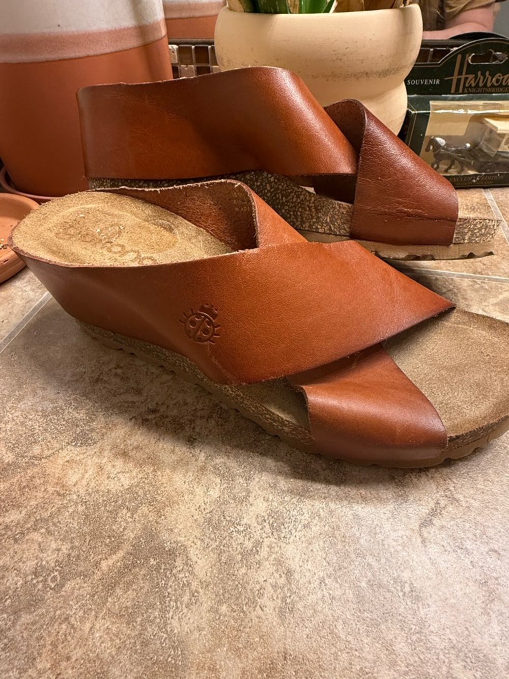 Yokono Spanish Leather Women's Crossover Leather Slide Sandals - Cognac Brown - Picture 2 of 5